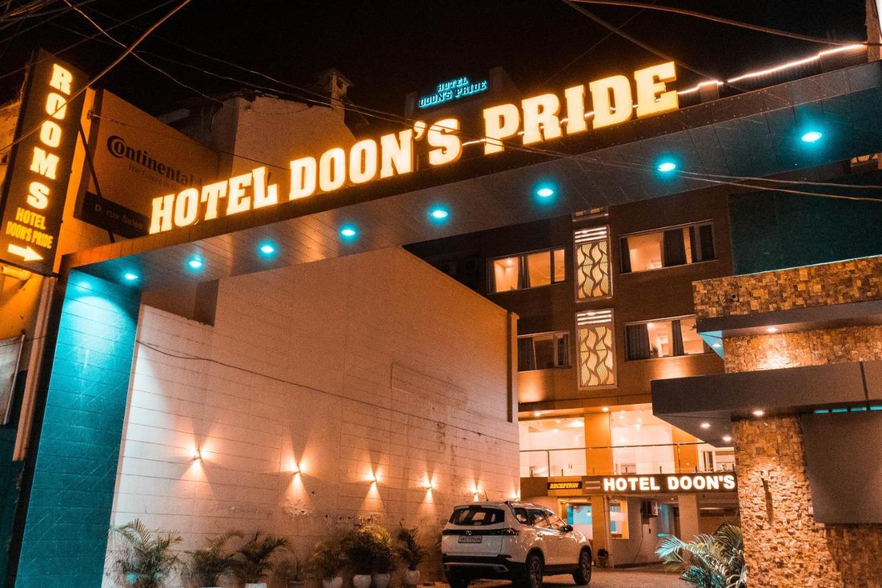Hotel Doon'S Pride 德拉敦 外观 照片